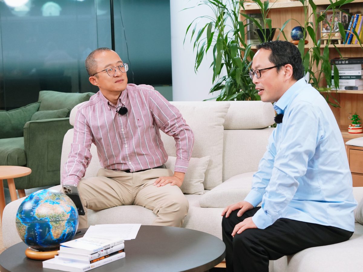 团副开麦第 5 期直播现场