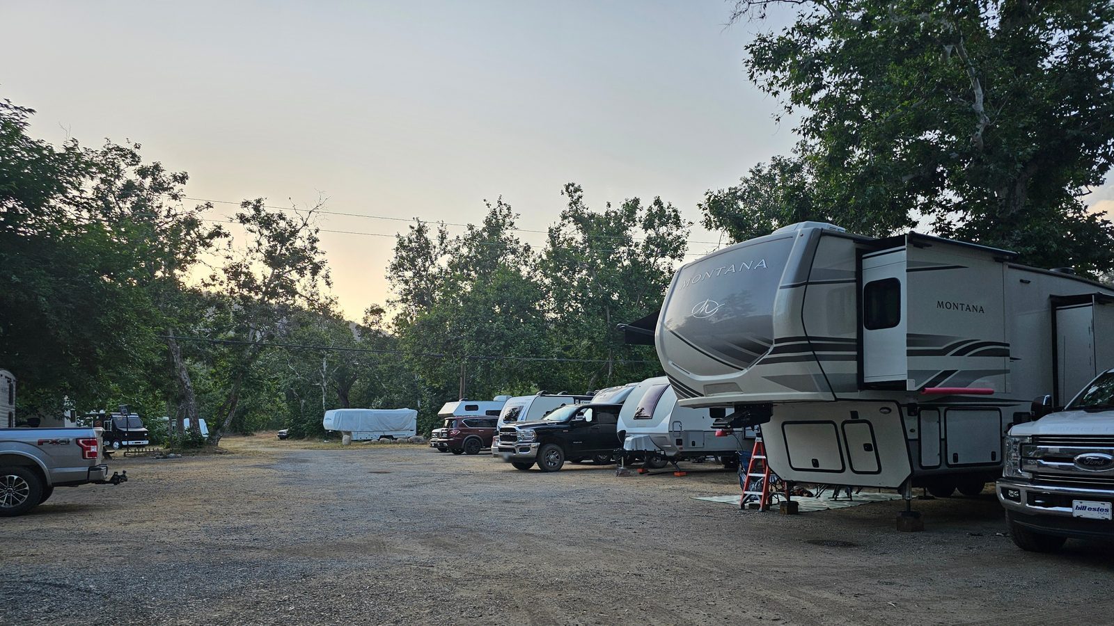 家庭营地——红杉国家公园旁的 Sequoia RV Ranch